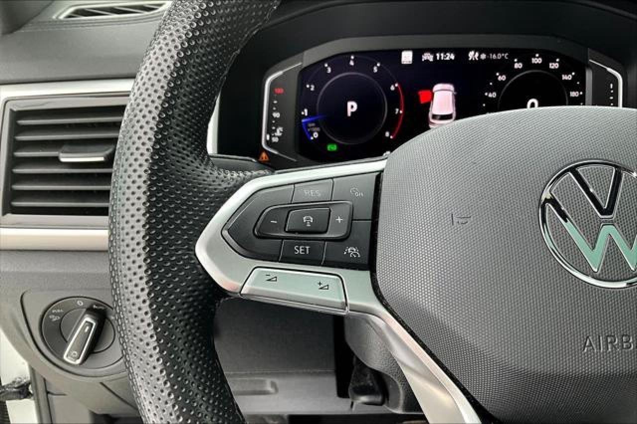 2023 Volkswagen Atlas Cross Sport Photo