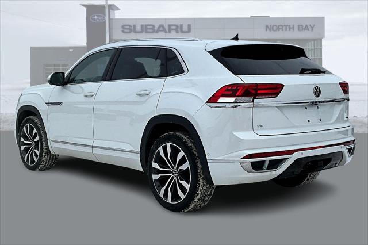 2023 Volkswagen Atlas Cross Sport Photo