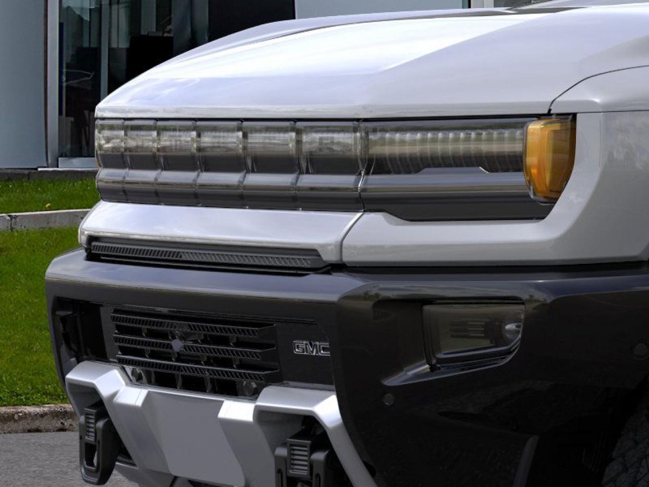 2026 GMC HUMMER EV SUV 2X Photo