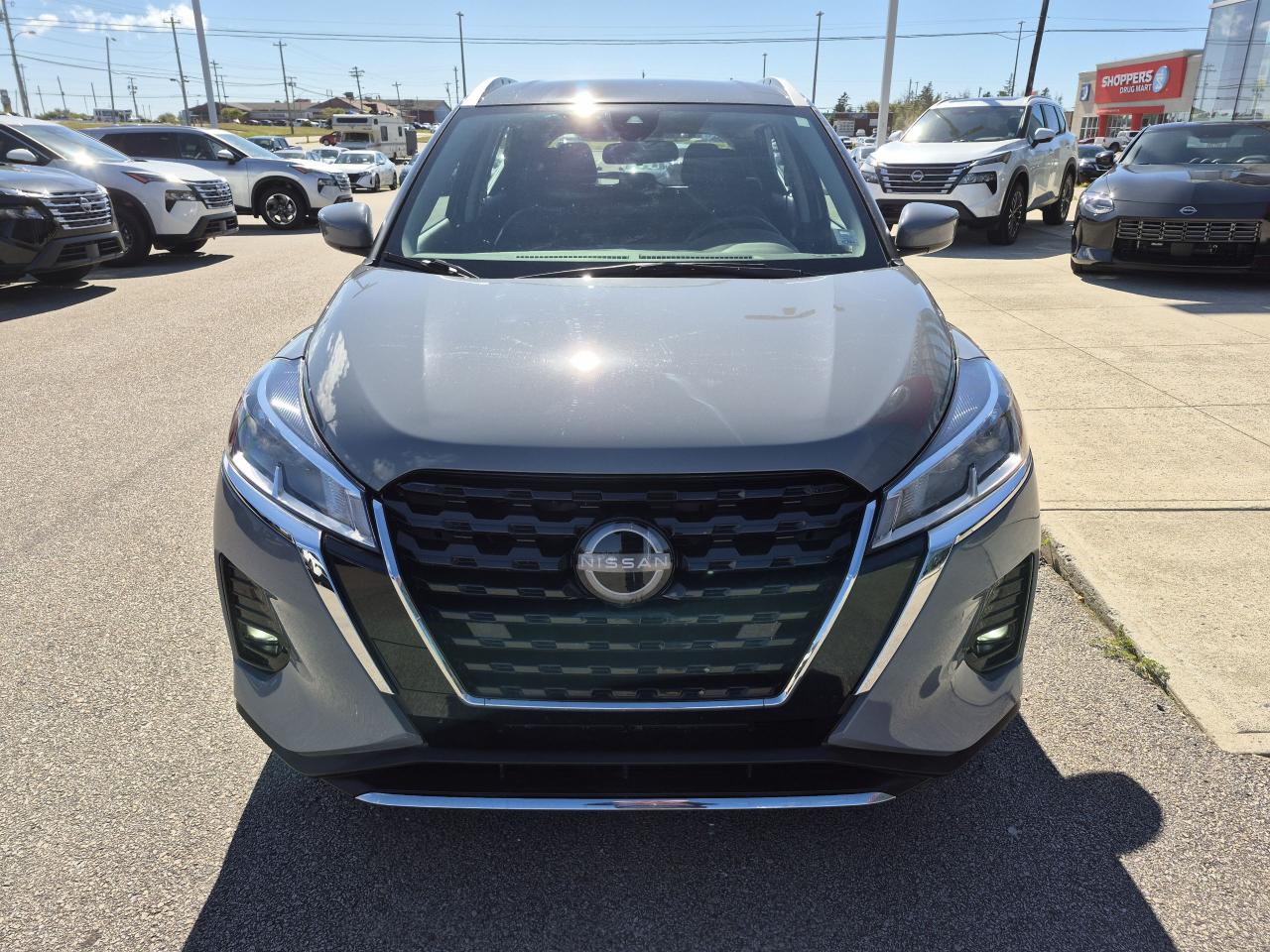 2022 Nissan Kicks SV Photo17