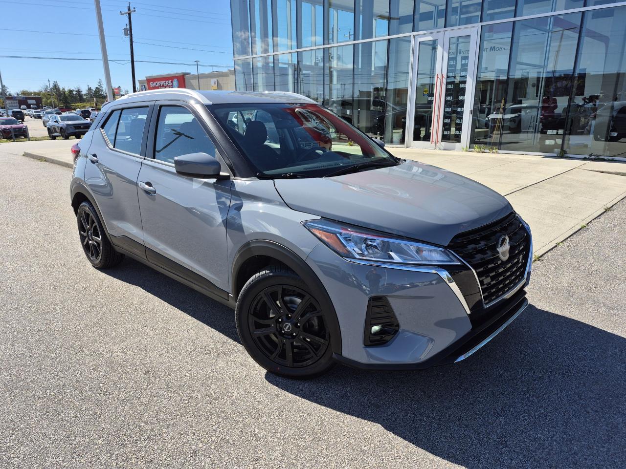 2022 Nissan Kicks SV