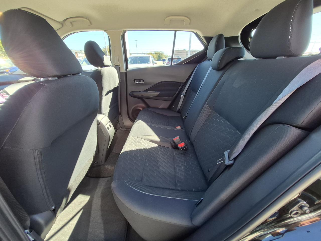 2024 Nissan Kicks SV Photo26