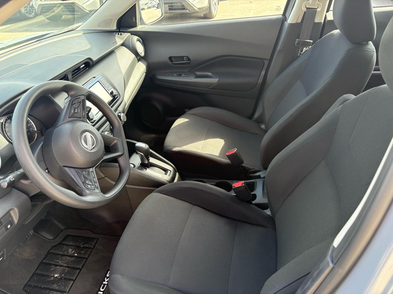2024 Nissan Kicks S Photo7