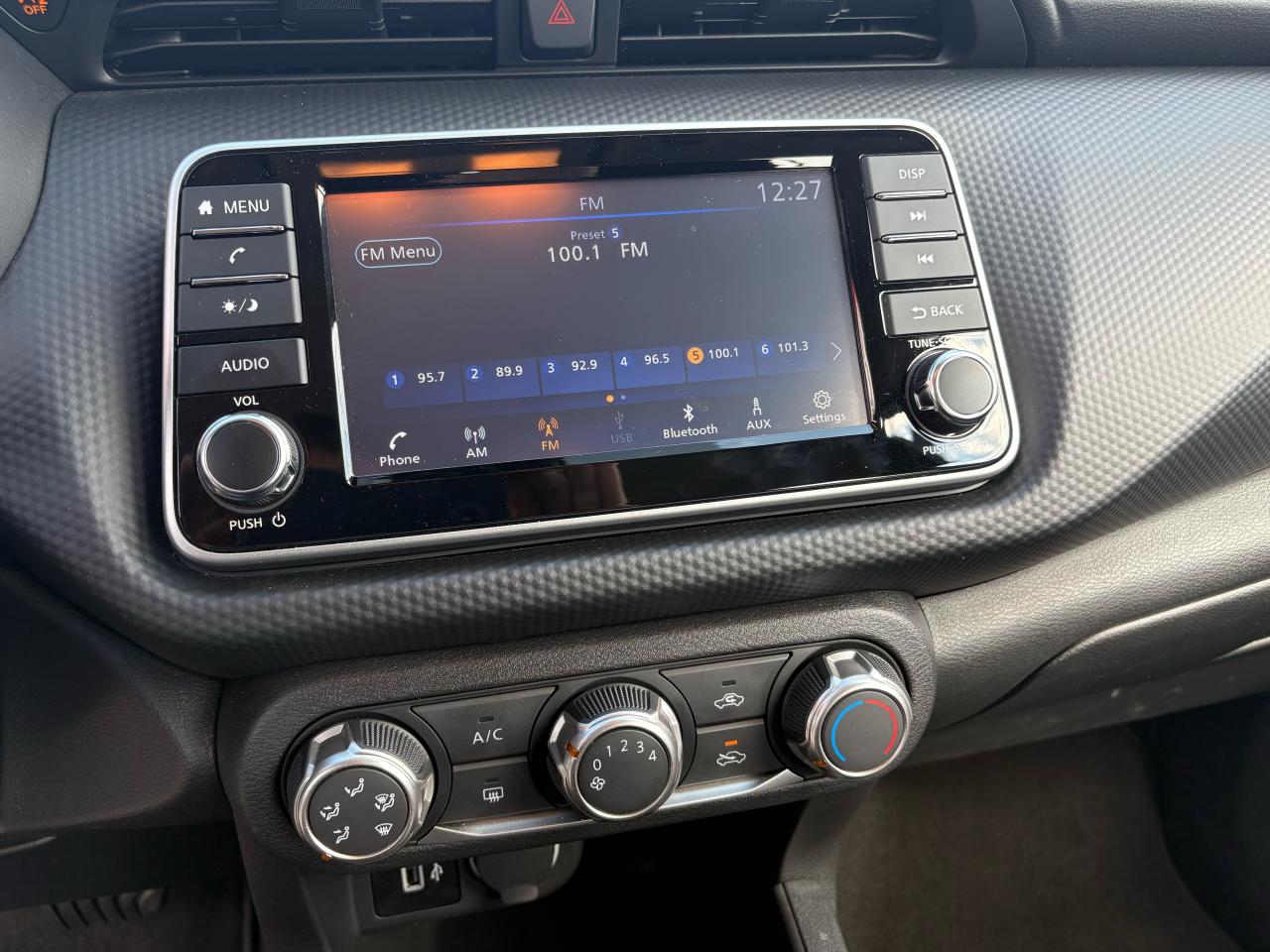 2024 Nissan Kicks S Photo22