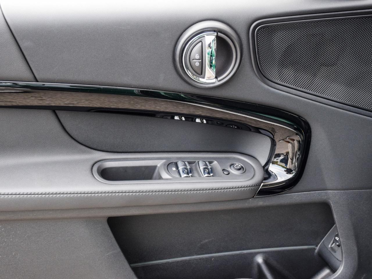 2024 MINI Cooper Countryman Cooper S Photo