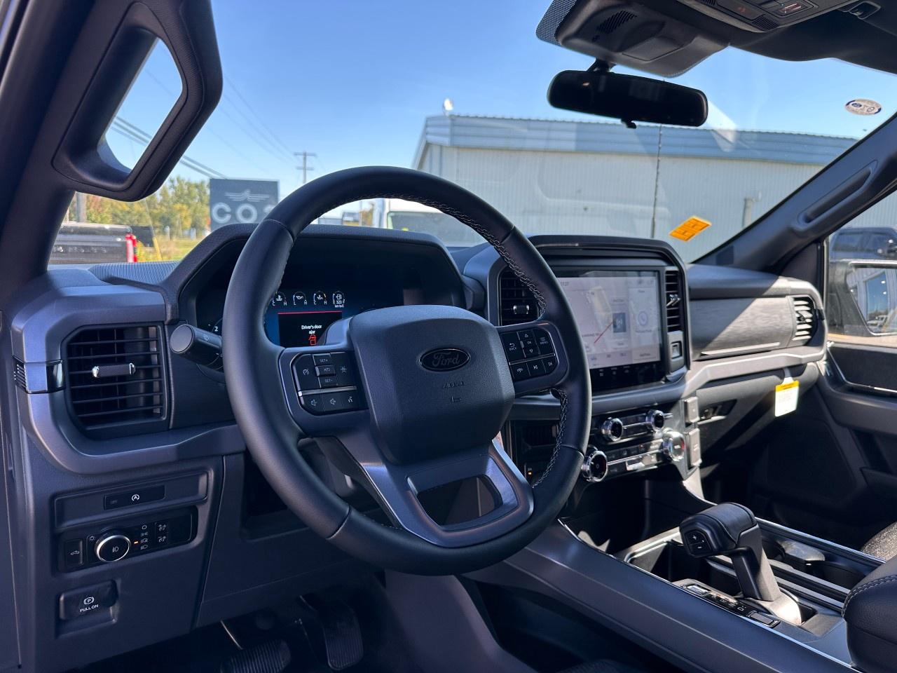 2025 Ford F-150 XLT 4WD SuperCrew 5.5' Box Photo