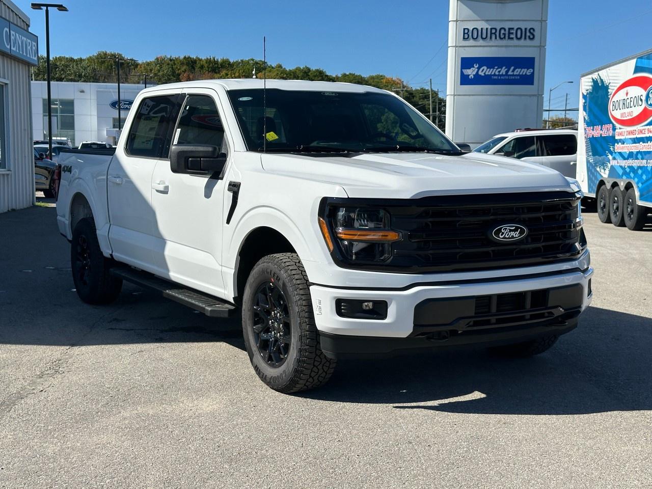 2025 Ford F-150 XLT 4WD SuperCrew 5.5' Box Photo3
