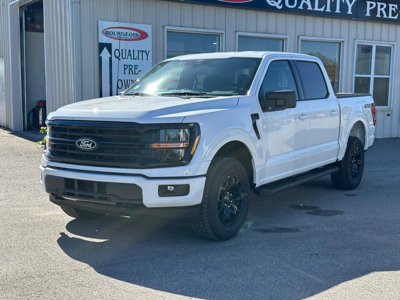 2025 Ford F-150 XLT 4WD SuperCrew 5.5' Box Photo