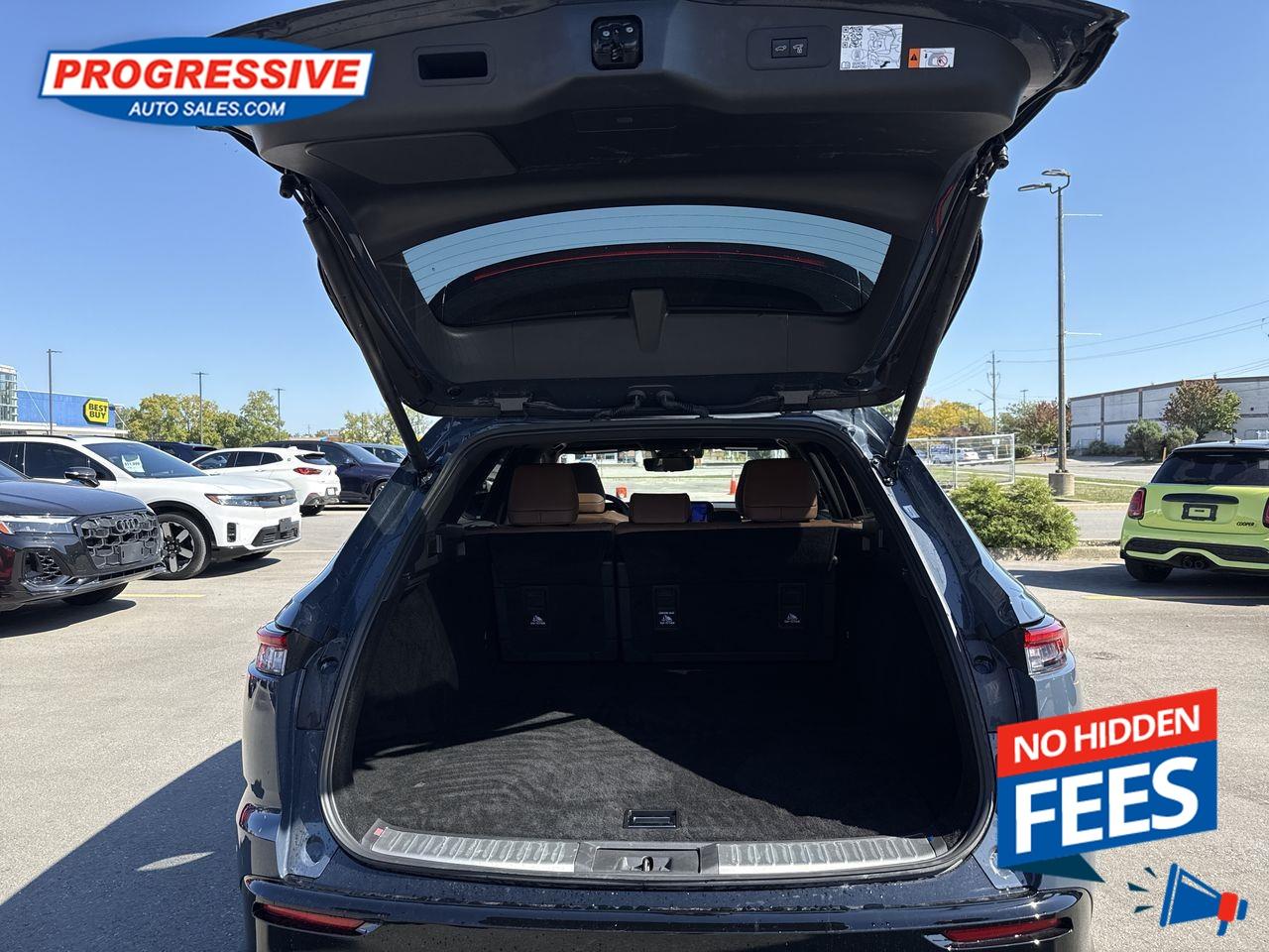 2025 Toyota Crown Signia Limited - Hybrid -  Sunroof Photo