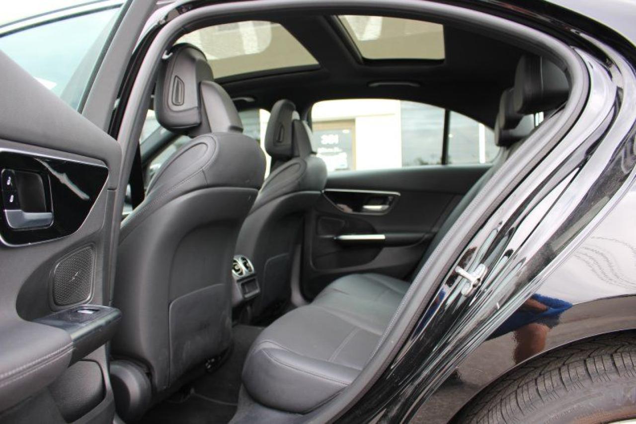 2024 Mercedes-Benz C-Class C 300*AWD*Low Ks*Leather*Moon Roof*BT*Surround Cam - Photo #17