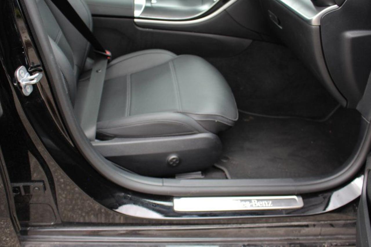 2024 Mercedes-Benz C-Class C 300*AWD*Low Ks*Leather*Moon Roof*BT*Surround Cam - Photo #18