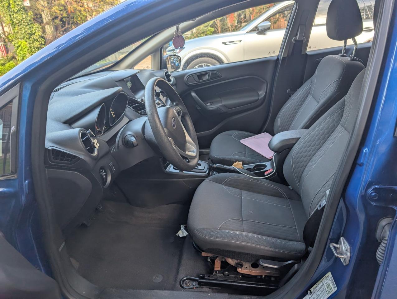 2019 Ford Fiesta SE - Photo #7