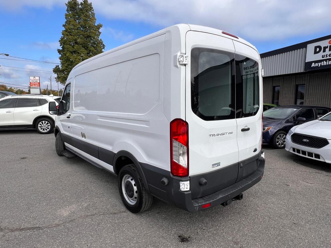 2017 Ford Transit Cargo Van  Photo2