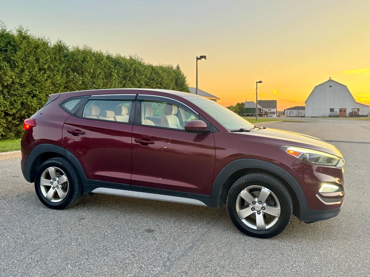 2017 Hyundai Tucson AWD 4dr 2.0L - Photo #1