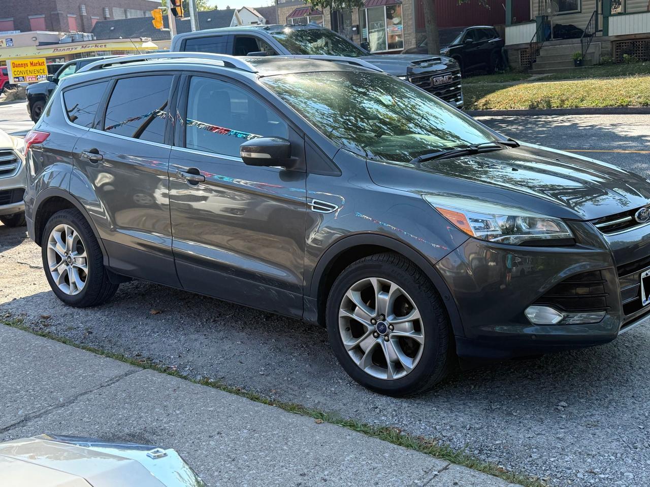 Used 2016 Ford Escape 4WD 4DR TITANIUM for sale in St. Catharines, ON