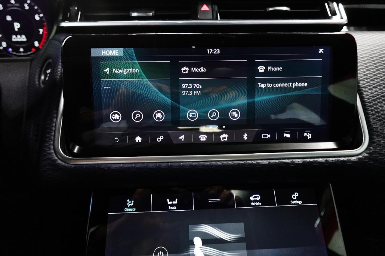 2019 Land Rover Range Rover Velar R-Dynamic.P 300,NO ACCIDENT ,DEALER MAINTAIN - Photo #24