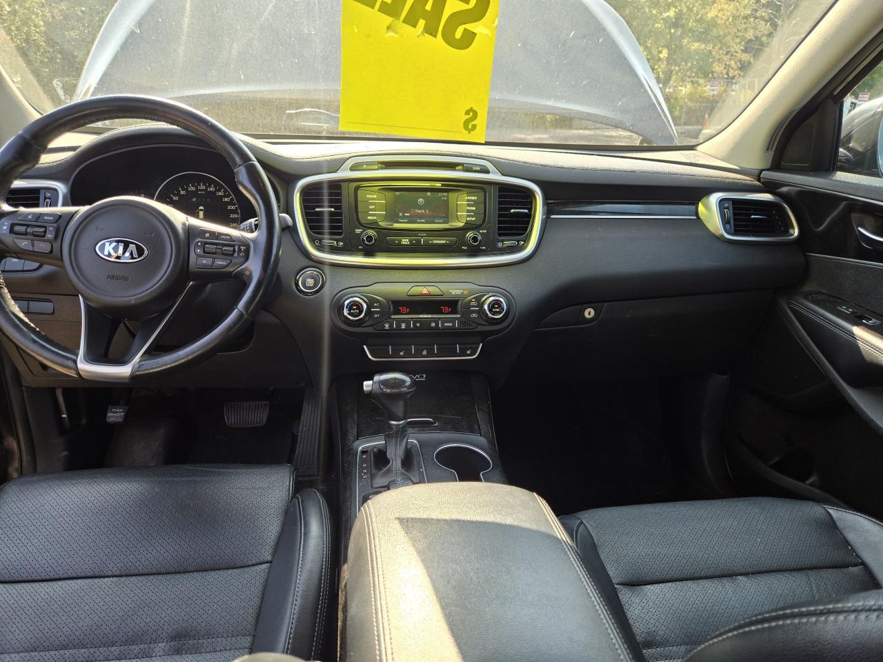 2016 Kia Sorento 2.0L Turbo EX - Photo #8