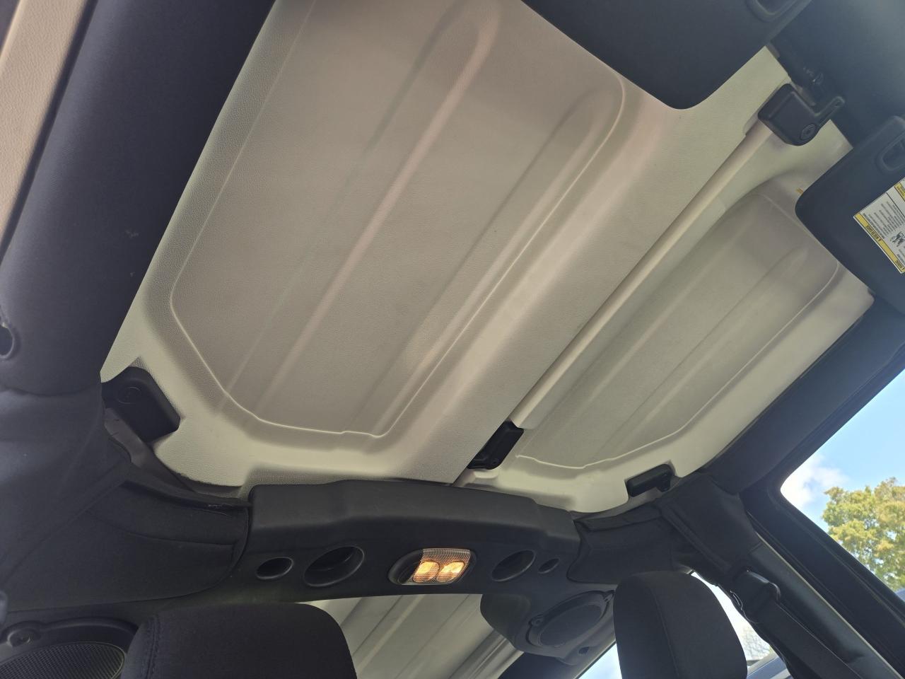 2014 Jeep Wrangler SPORT - Photo #4