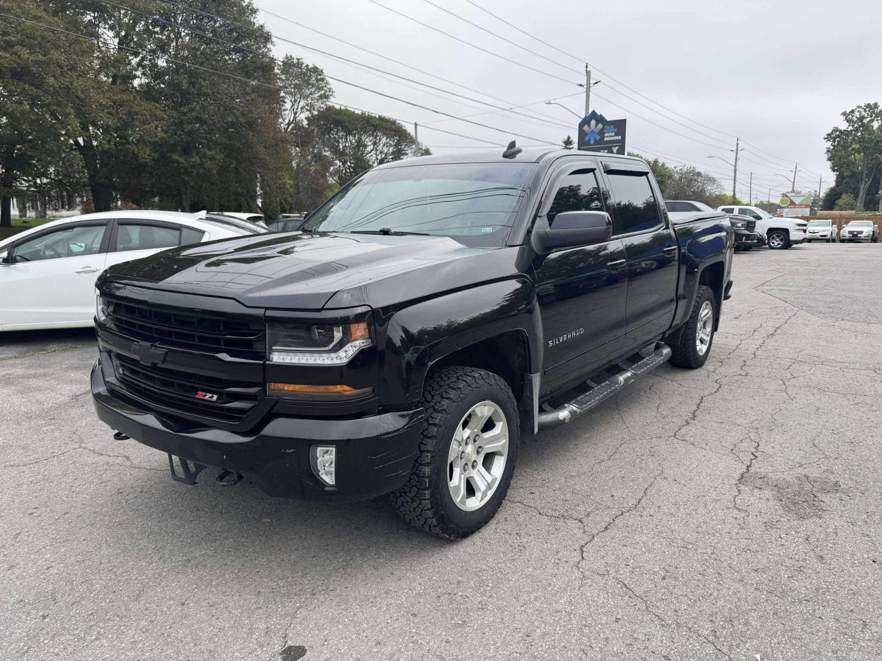 2018 Chevrolet Silverado 1500 LT - Photo #3