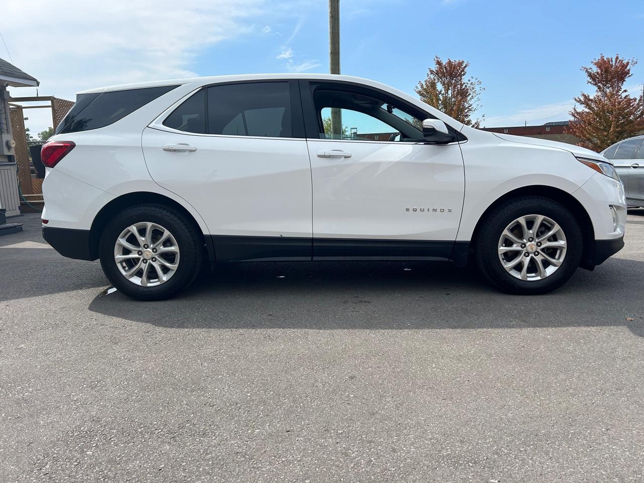 2018 Chevrolet Equinox LT Photo