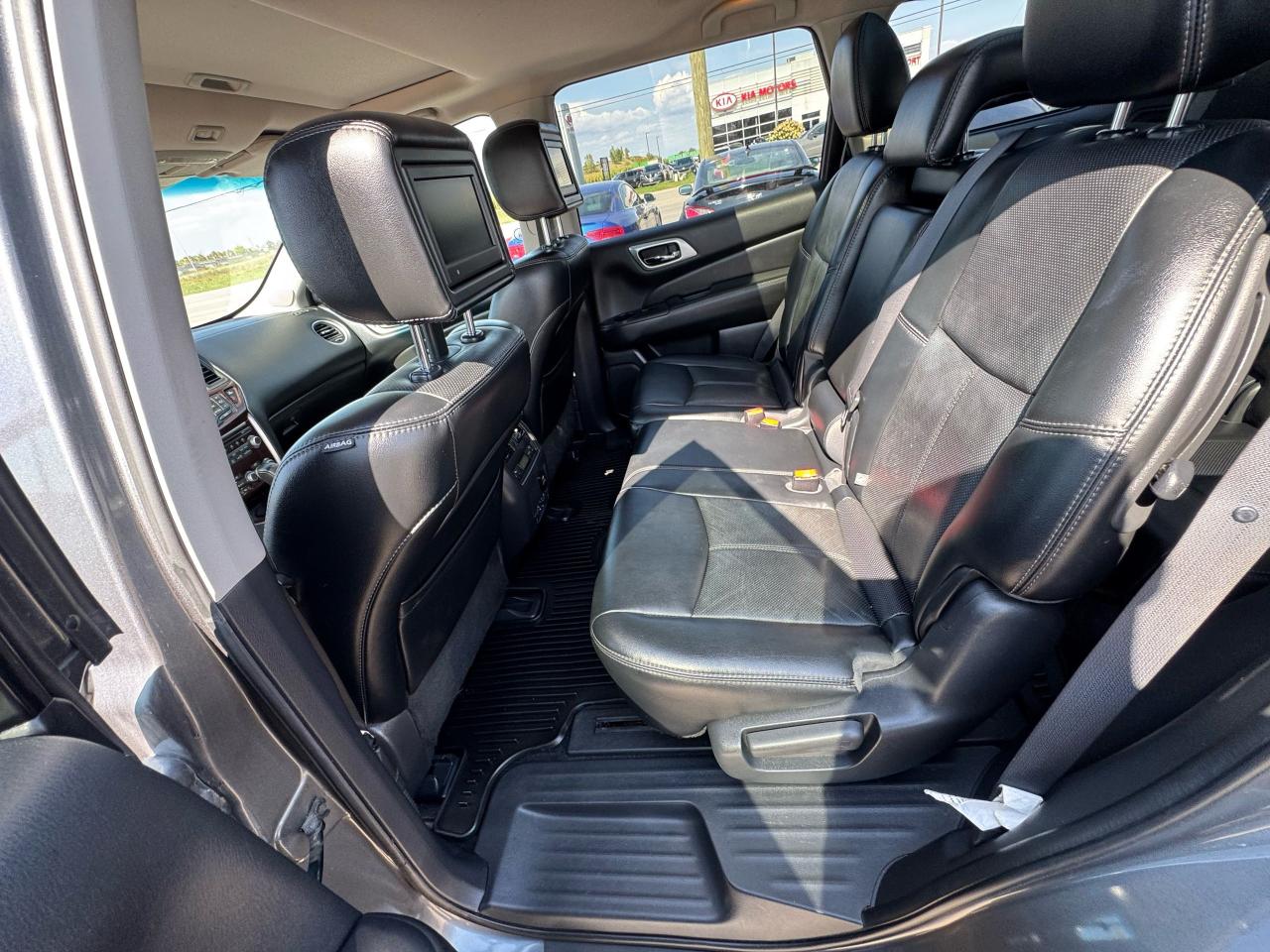 2015 Nissan Pathfinder PLATINUM, LEATHER, NAVI, LOADED, RUNS WELL, AS IS - Photo #13