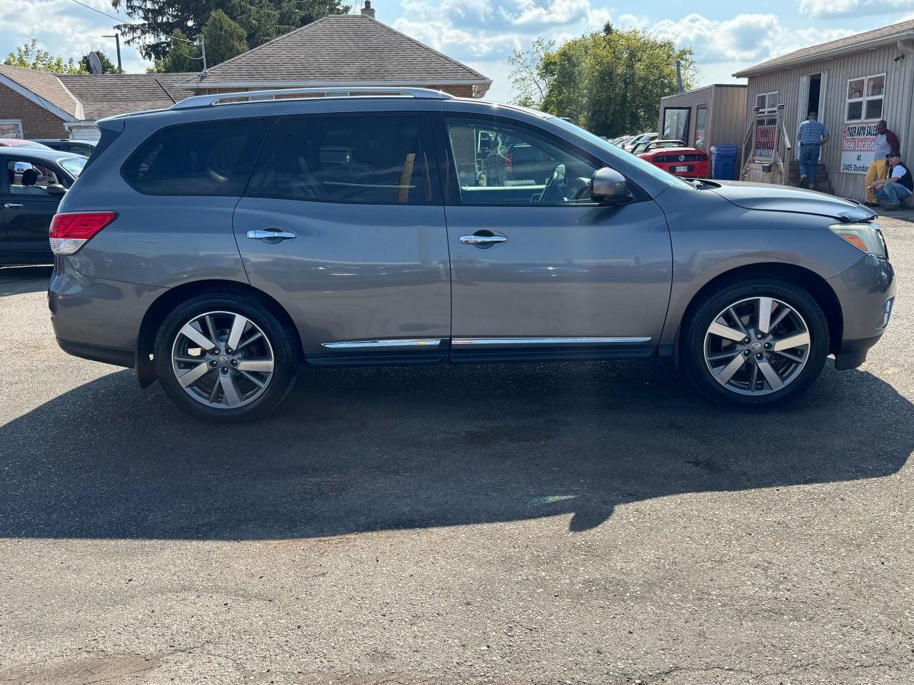 2015 Nissan Pathfinder PLATINUM, LEATHER, NAVI, LOADED, RUNS WELL, AS IS - Photo #6