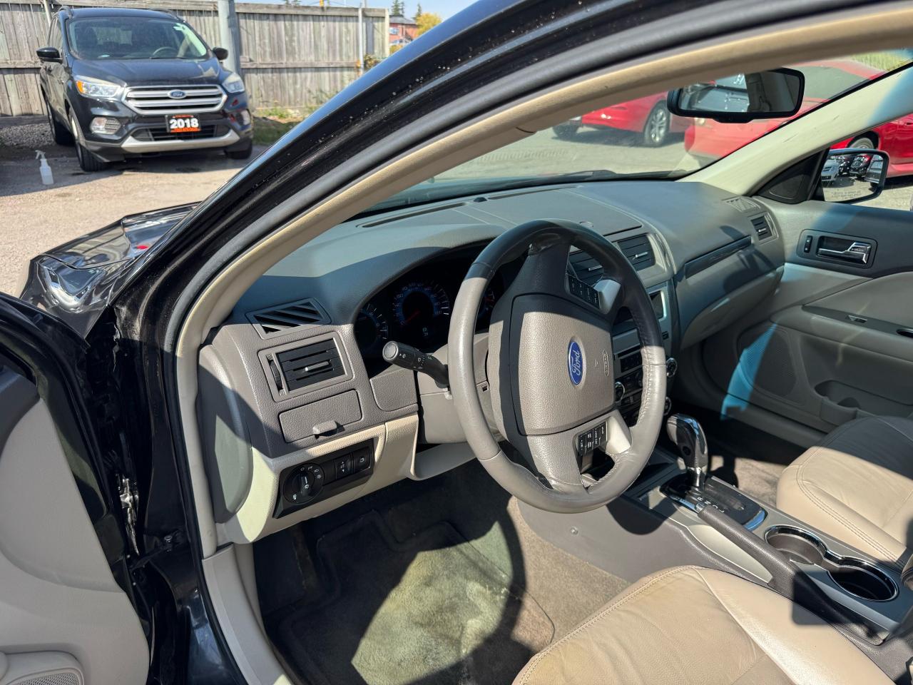 2011 Ford Fusion SEL, LEATHER, AUTO, 4 CYL, ONLY 175KMS, CERTIFIED - Photo #6