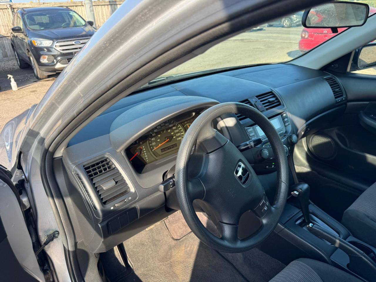 2005 Honda Accord DX, AUTO, 4 CYL, ONLY 66KMS, LOW KMS, CERTIFIED - Photo #10