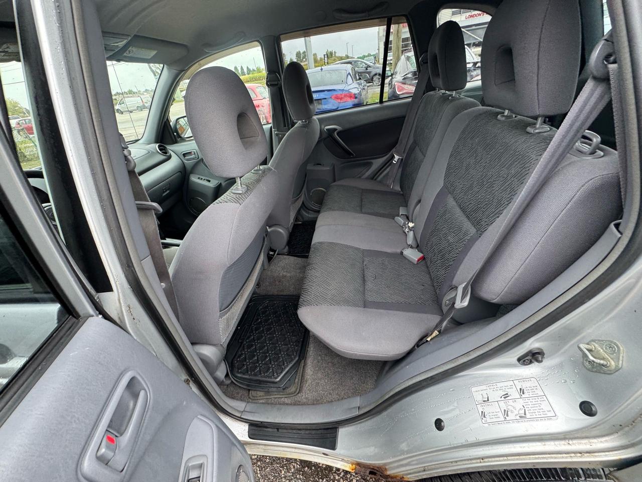 2001 Toyota RAV4 SMALL SUV, 4 CYL, AWD, RELIABLE, AS IS SPECIAL - Photo #12