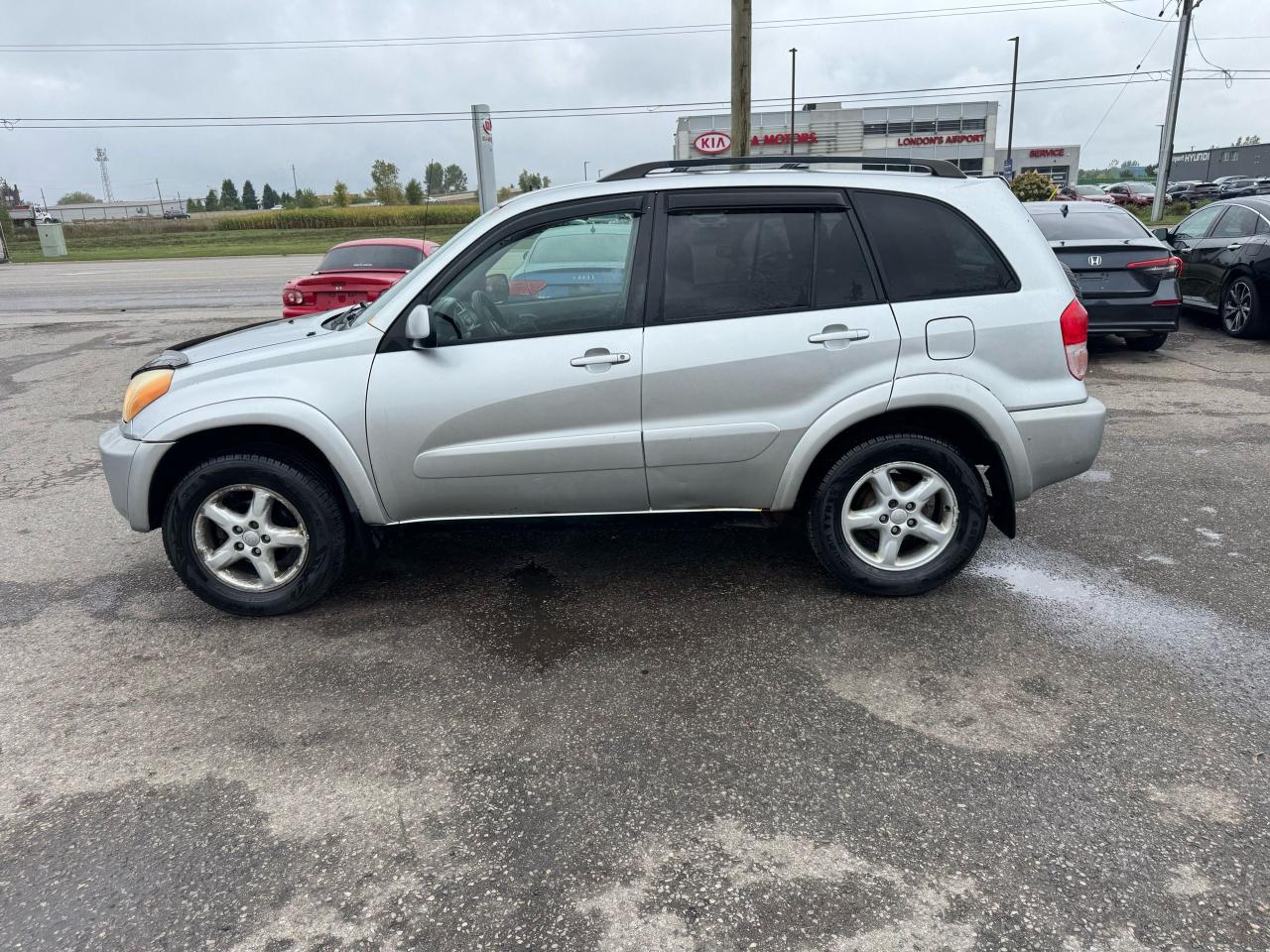 2001 Toyota RAV4 SMALL SUV, 4 CYL, AWD, RELIABLE, AS IS SPECIAL - Photo #2