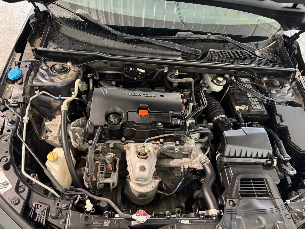 2022 Honda Civic LX, RIMS, APPLE CARPLAY, GREAT ON FUEL, CERTIFIED - Photo #18