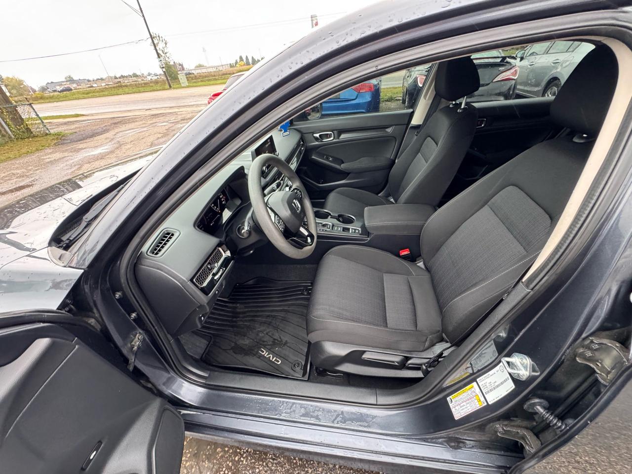 2022 Honda Civic LX, RIMS, APPLE CARPLAY, GREAT ON FUEL, CERTIFIED - Photo #11