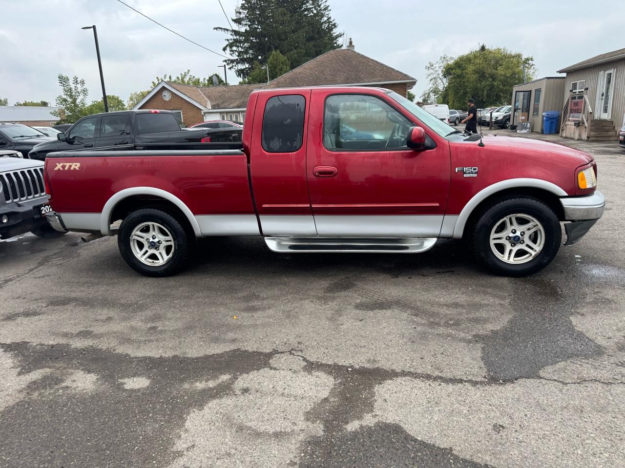 2002 Ford F-150 XLT, NO ACCIDENTS, WELL MAINTAINED, ALL ORIGINAL - Photo #6