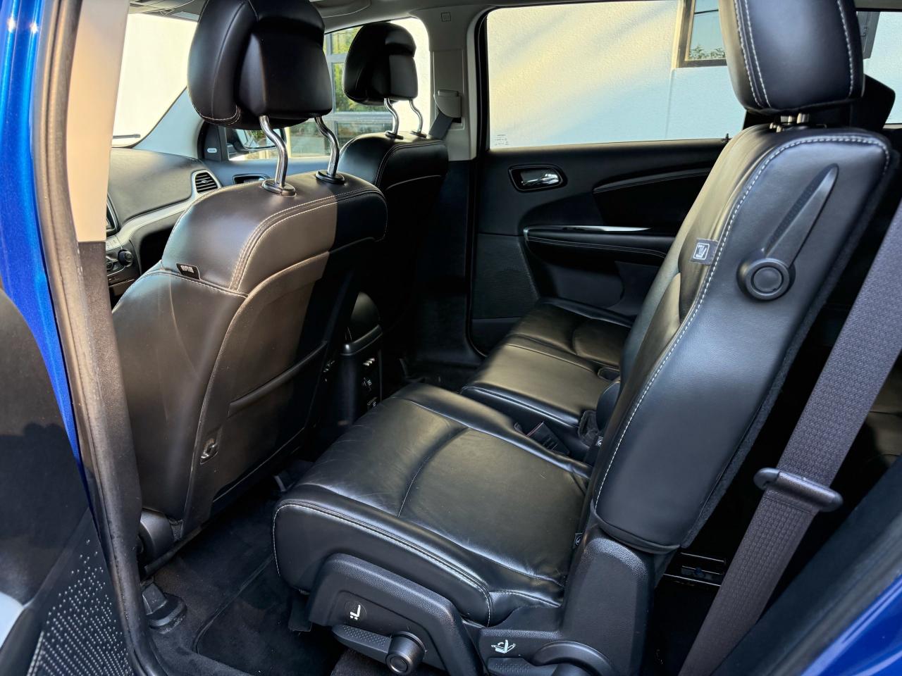 2015 Dodge Journey AWD 4dr R/T - Photo #9