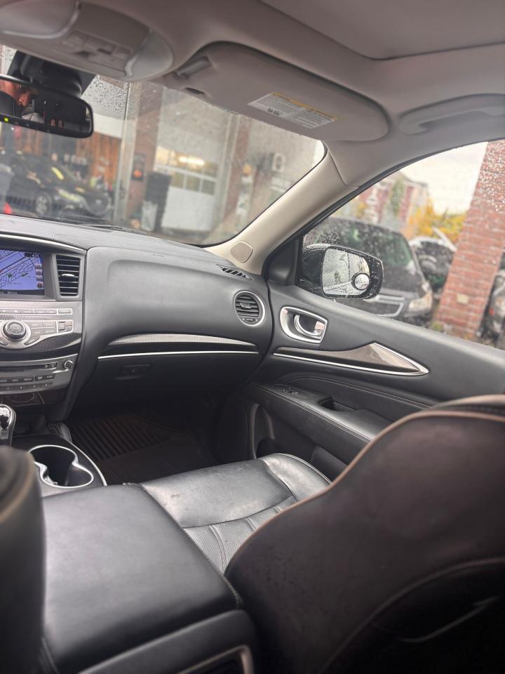 2017 Infiniti QX60  - Photo #14