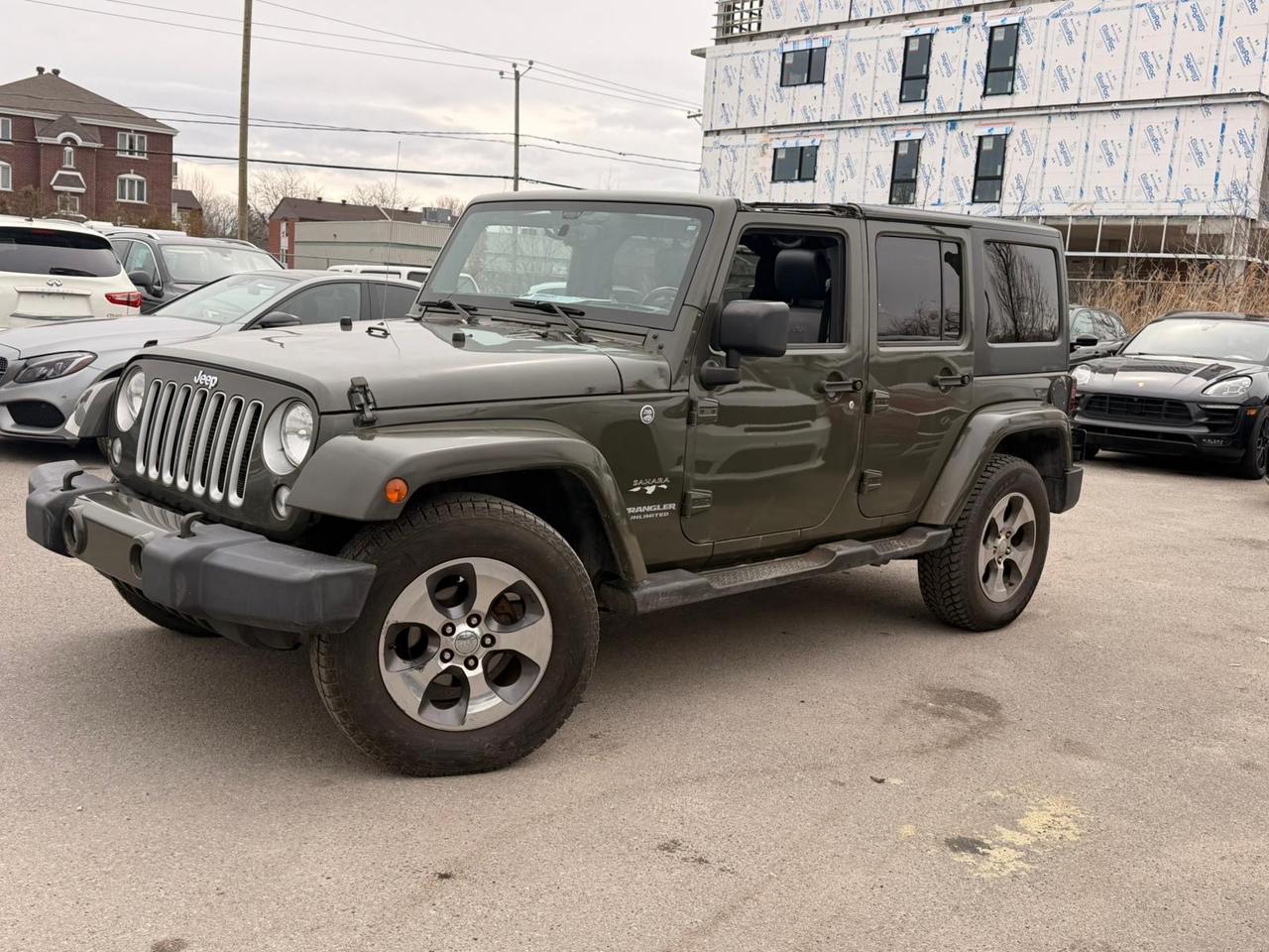 Used 2016 Jeep Wrangler Sahara for sale in Vaudreuil-Dorion, QC