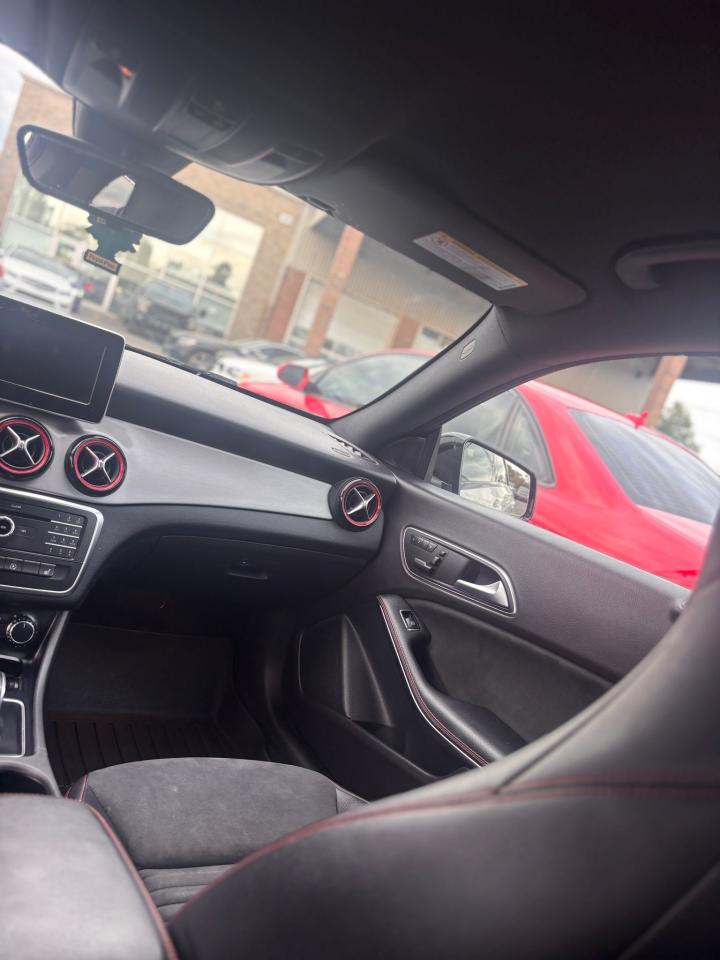 2015 Mercedes-Benz CLA-Class CLA 45 AMG - Photo #10
