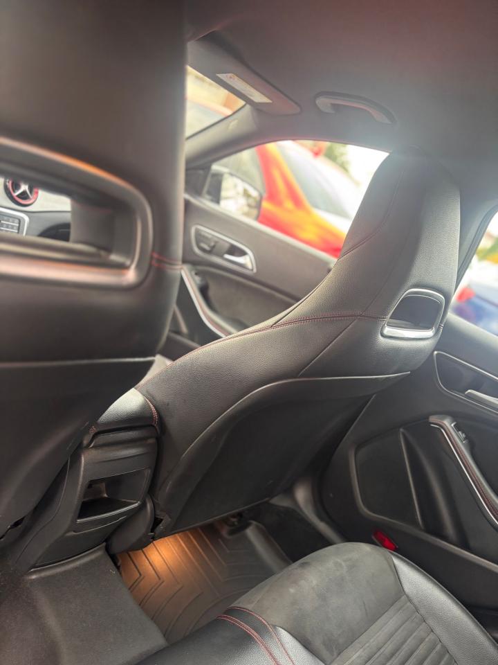 2015 Mercedes-Benz CLA-Class CLA 45 AMG - Photo #11