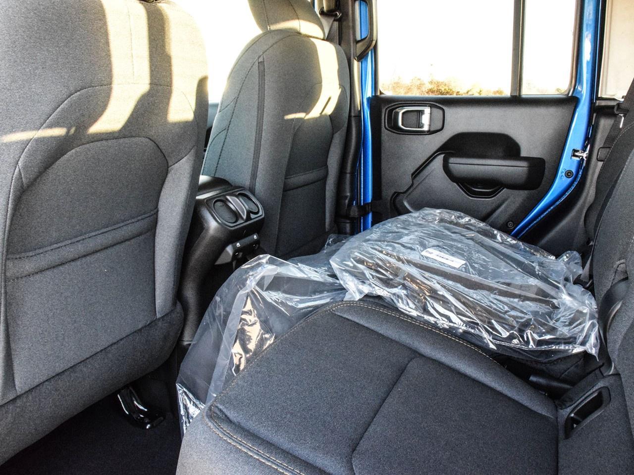 2026 Jeep Gladiator  Photo