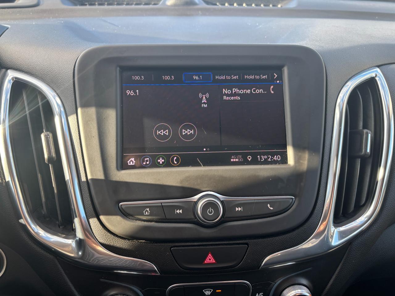 2020 Chevrolet Equinox 2020 Chevrolet Equinox LT FWD Photo