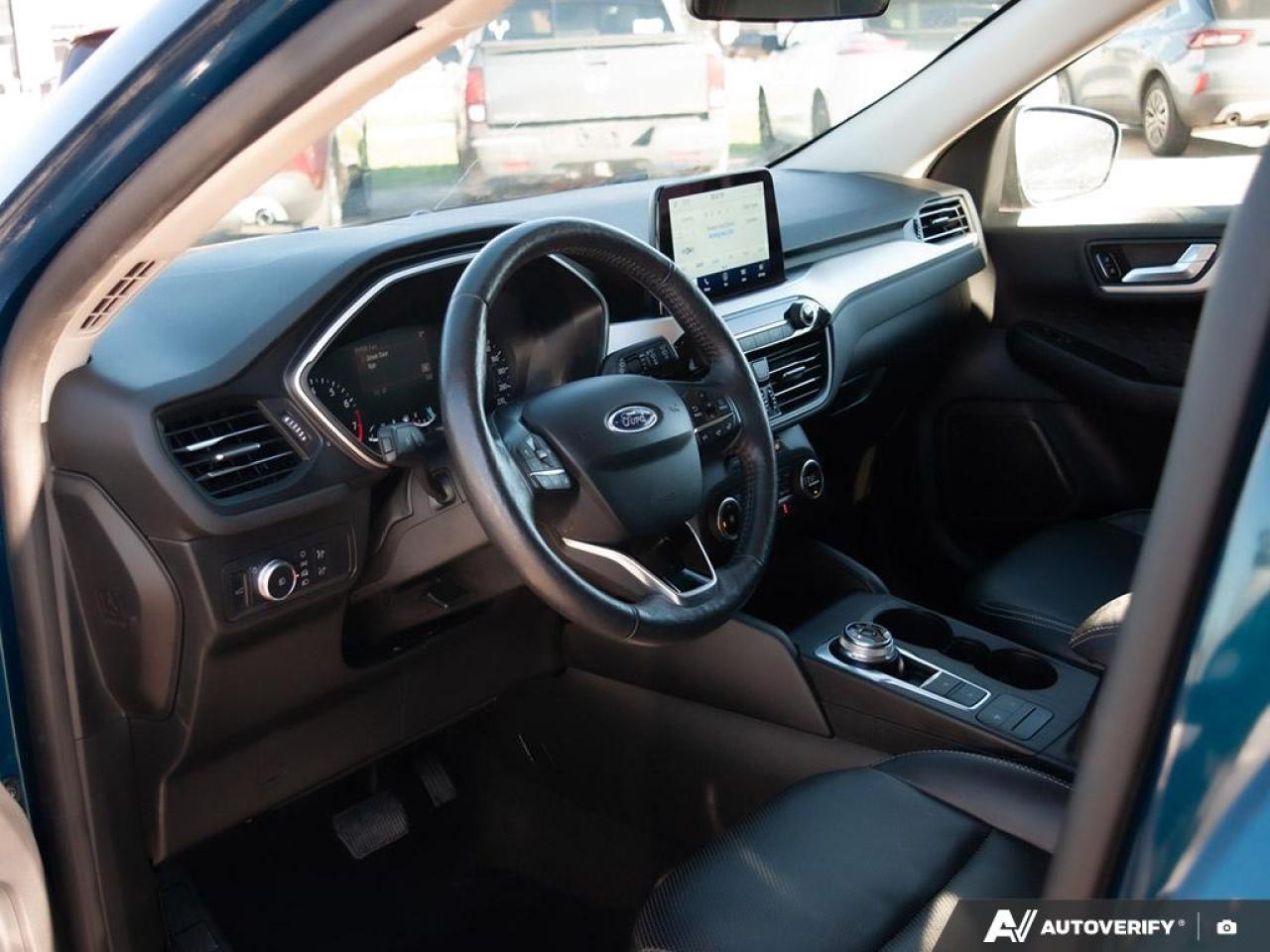 2020 Ford Escape SEL Photo