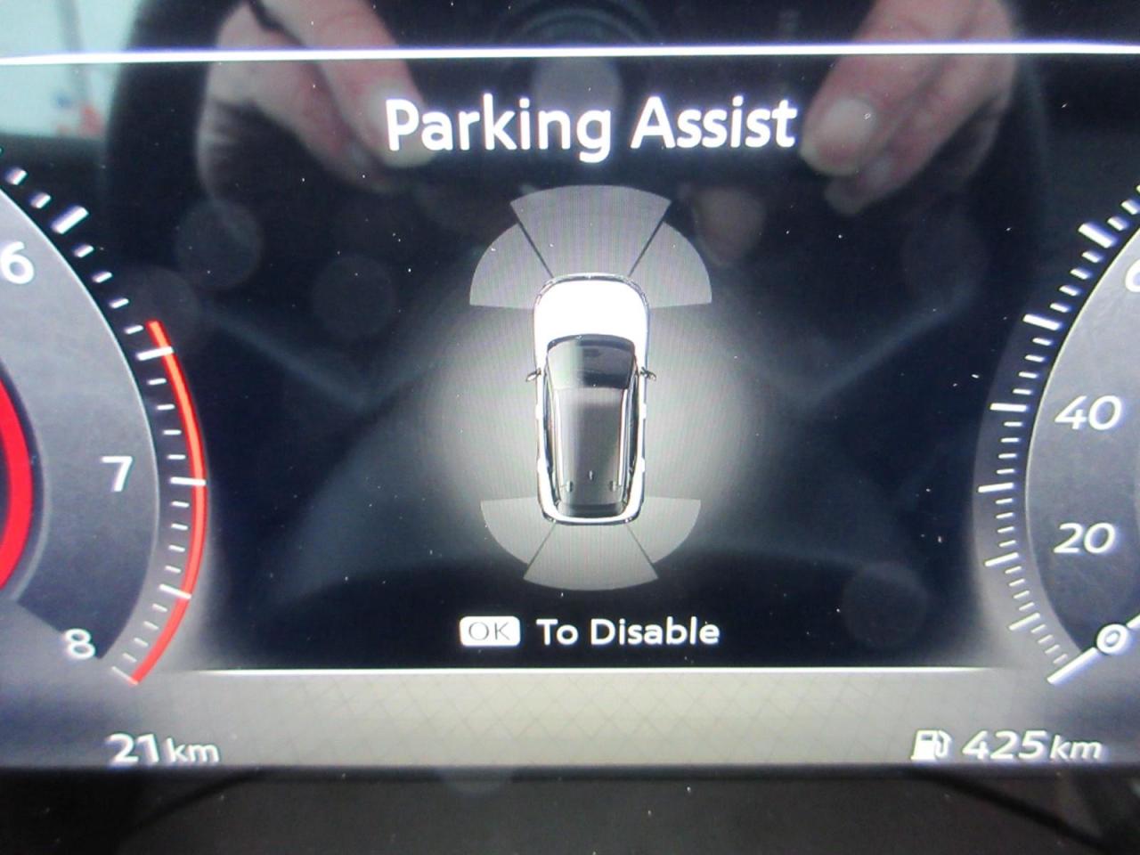 2026 Nissan Kicks SR Photo