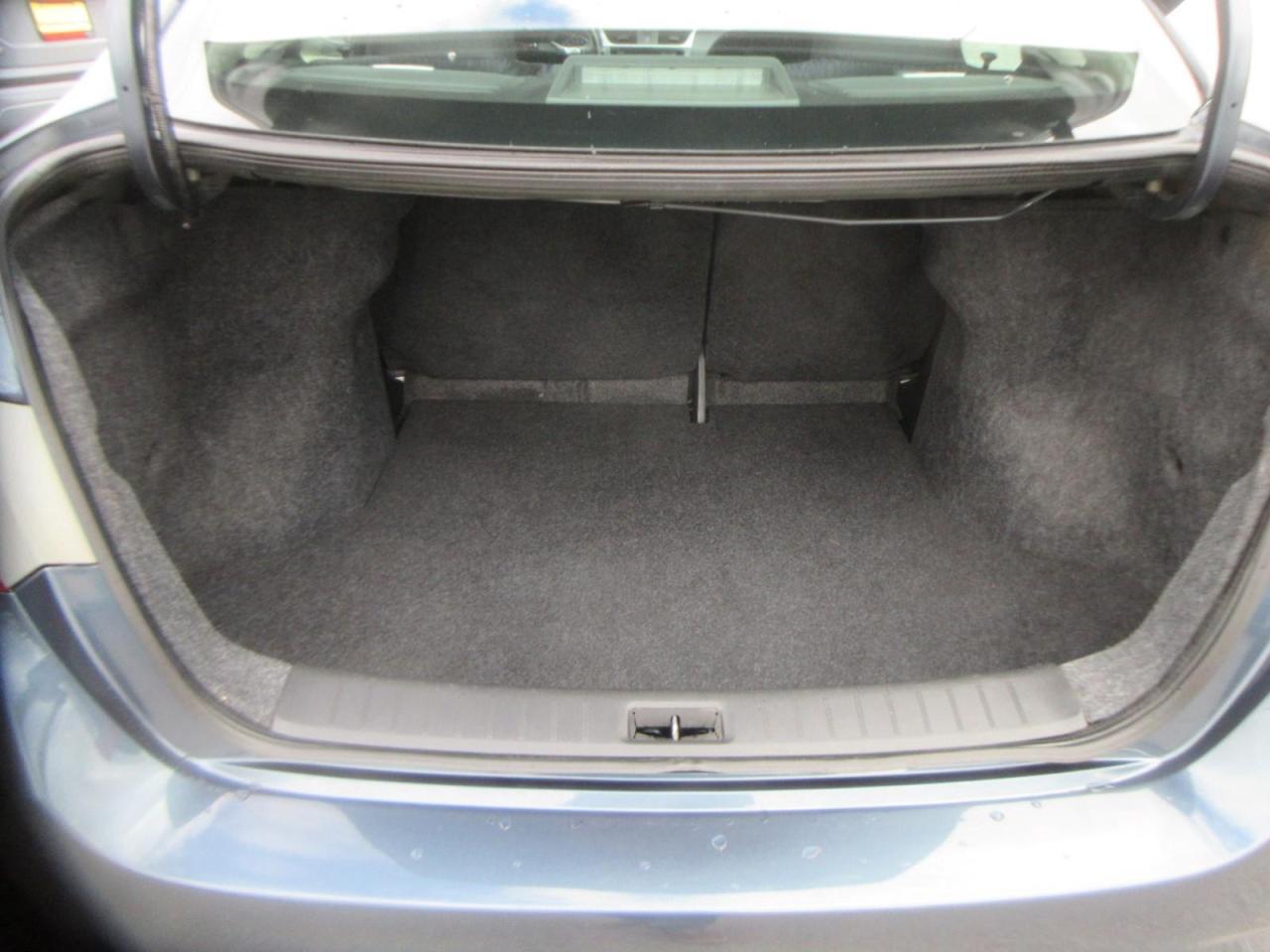 2018 Nissan Sentra  Photo4