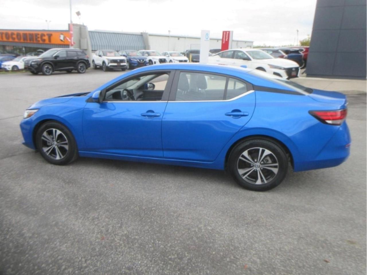 2022 Nissan Sentra SV Photo