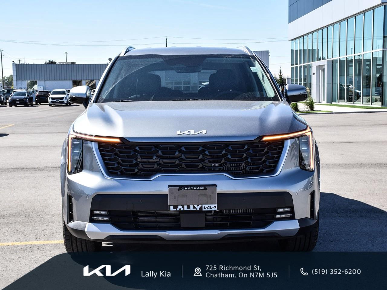 2026 Kia Sorento Hybrid 2026 Kia Sorento Hybrid EX | Dealership Demo | Qualifies for New Incentives Photo