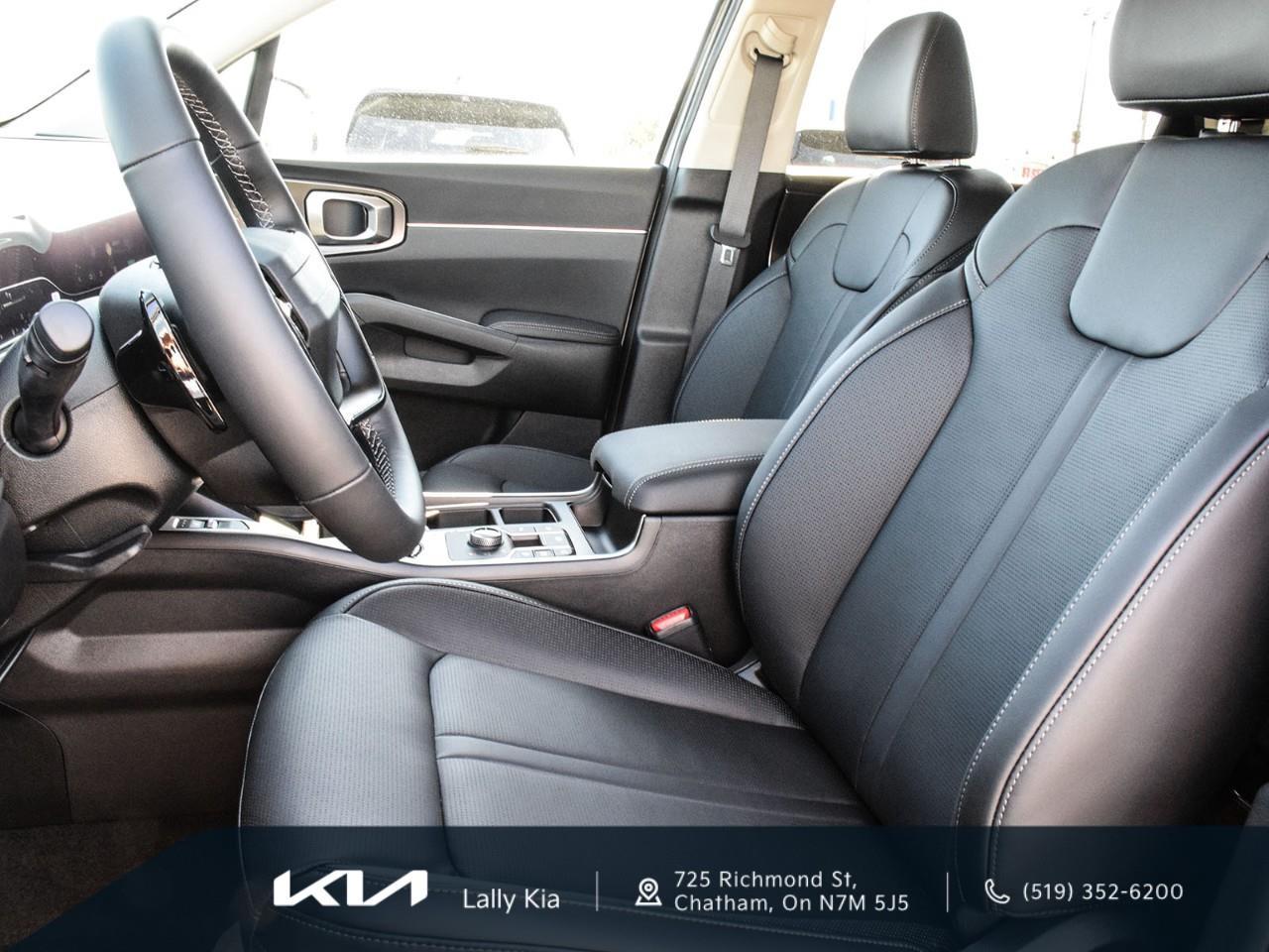 2026 Kia Sorento Hybrid 2026 Kia Sorento Hybrid EX | Dealership Demo | Qualifies for New Incentives Photo