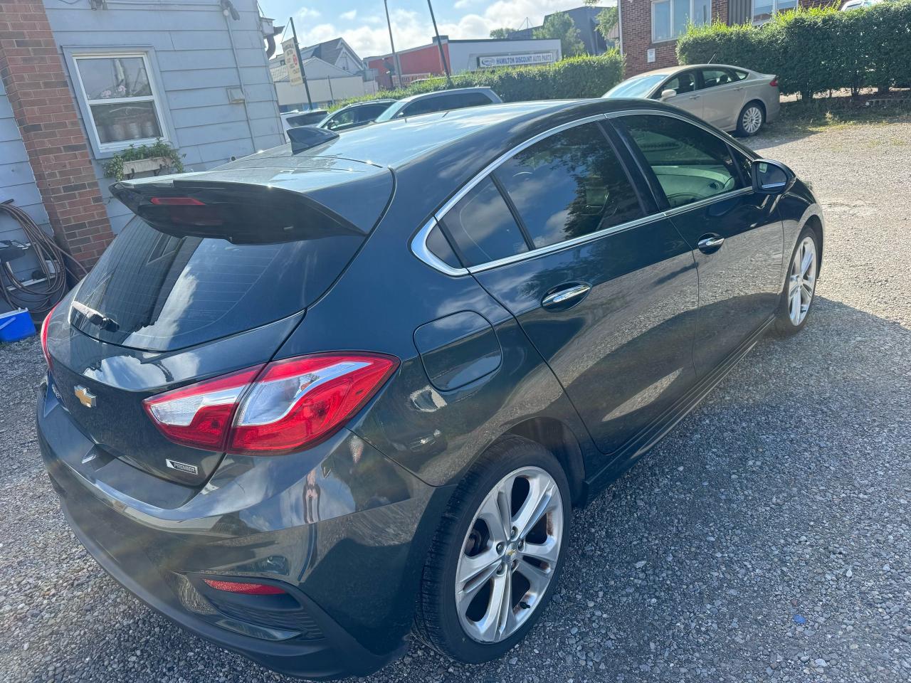 2018 Chevrolet Cruze Premier - Photo #3