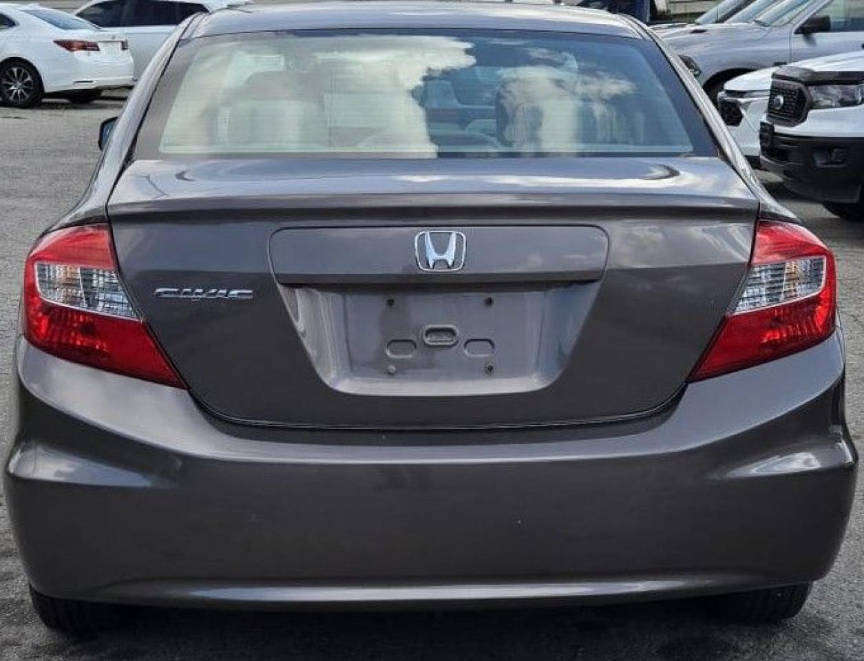 2012 Honda Civic LX / NO ACCIDENTS / BLUETOOTH / AC / AUTO / CRUISE - Photo #3