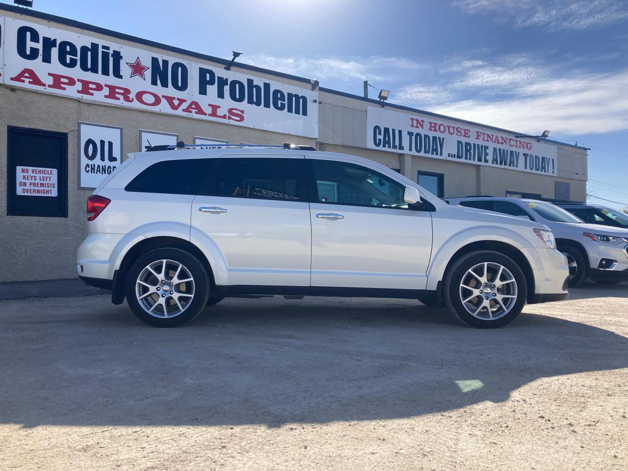 2016 Dodge Journey R/T - Photo #2