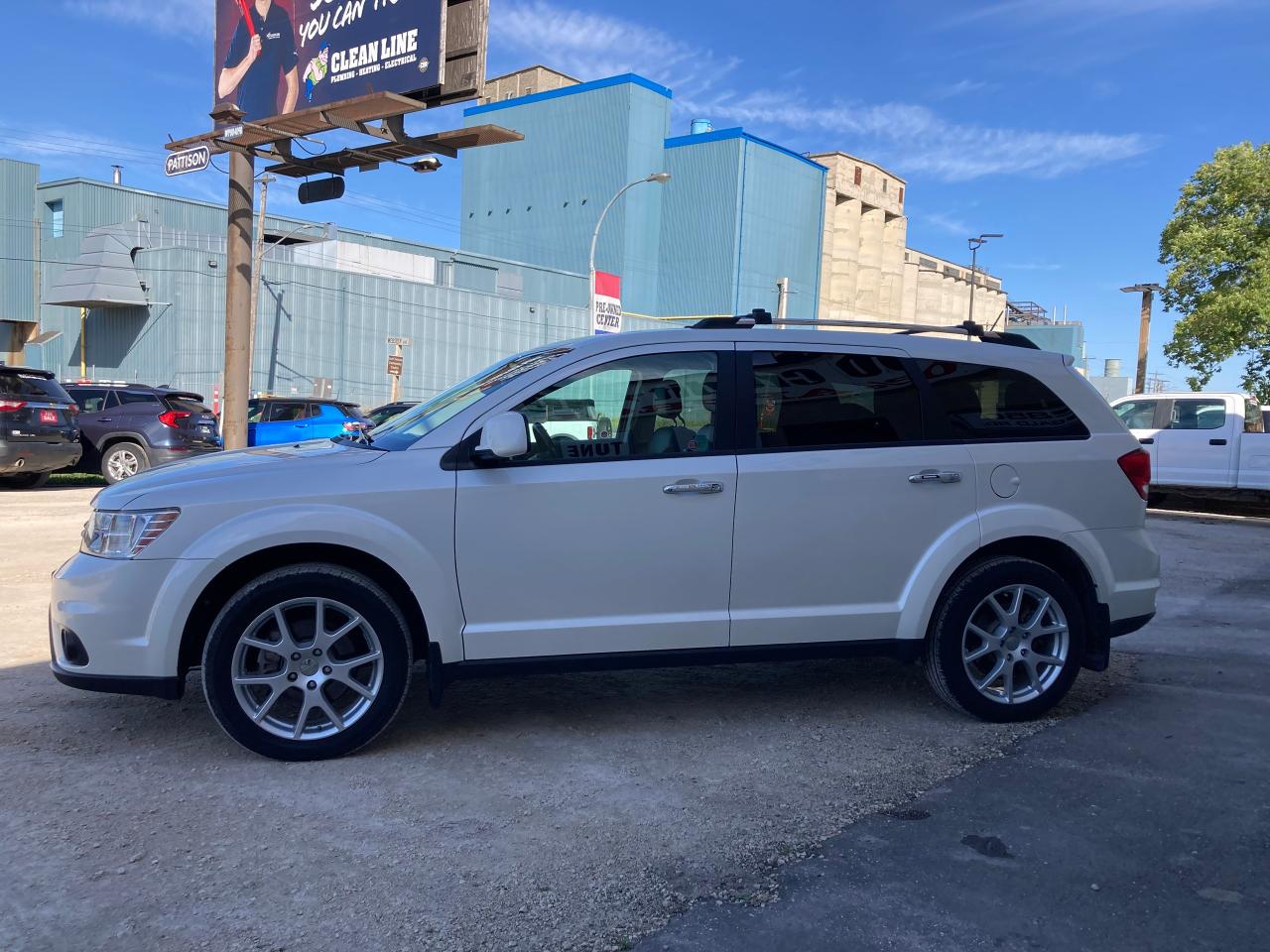 2016 Dodge Journey R/T - Photo #3